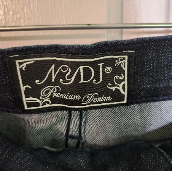NYDJ Premium Straight Leg Jeans Size 12 - Picture 3 of 6